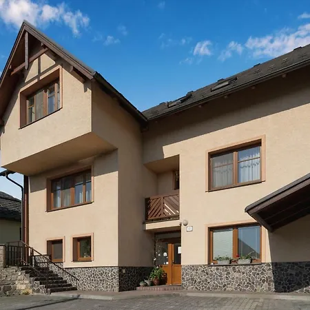 Michal Alloggio in famiglia Bešeňová