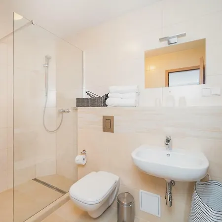 Michal Alloggio in famiglia